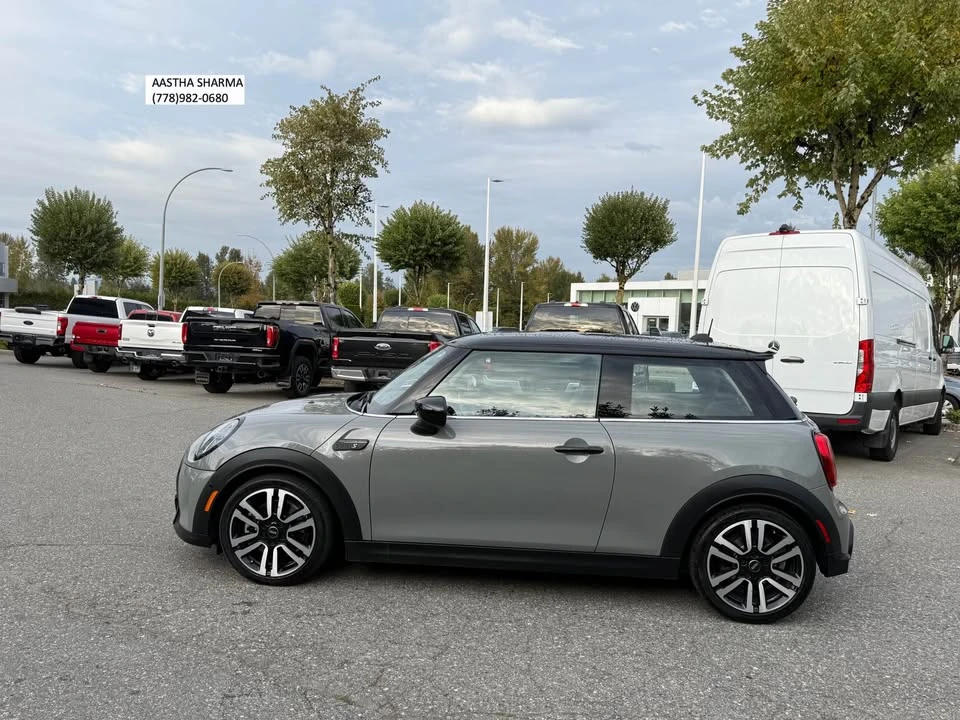 2023 Mini Mini Cooper S 3rd Gen - Image 3 of 14