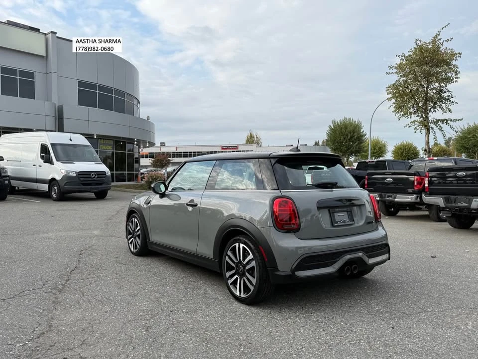 2023 Mini Mini Cooper S 3rd Gen - Image 4 of 14