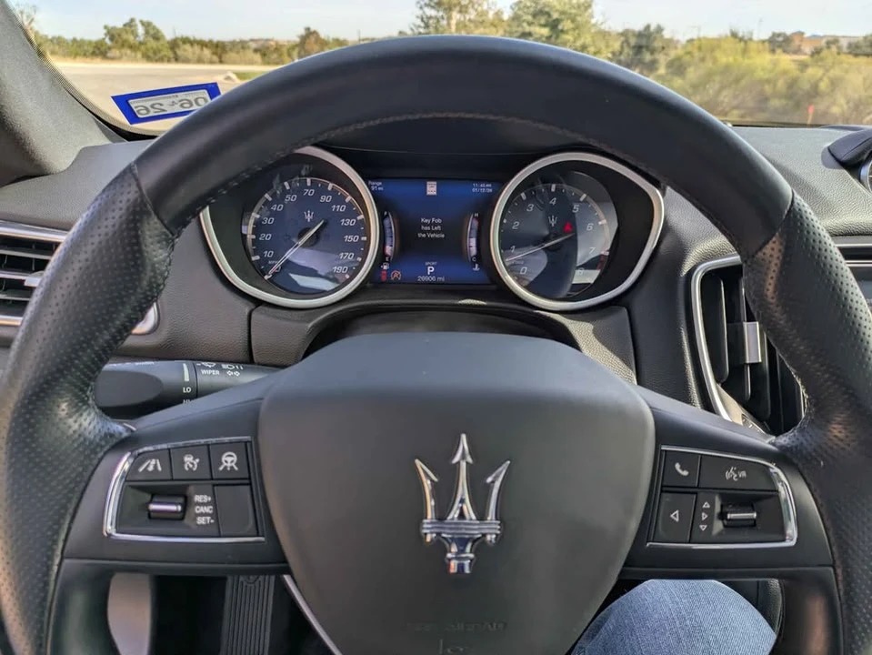 2023 Maserati Ghibli 3rd Gen - Image 10 of 11
