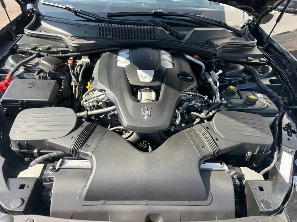 2023 Maserati Ghibli 3rd Gen - Image 14 of 17