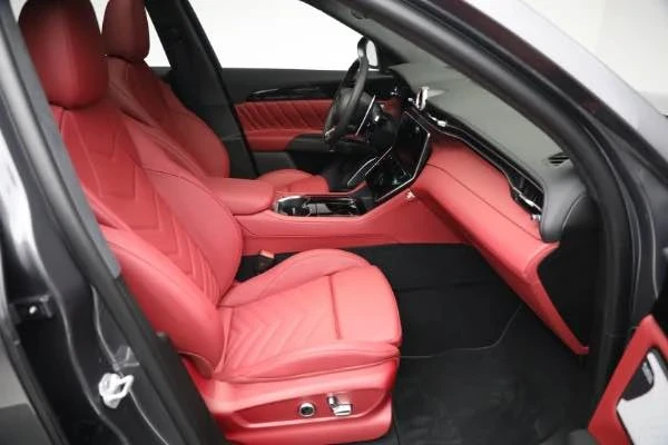 2023 Maserati Grecale - Image 10 of 10