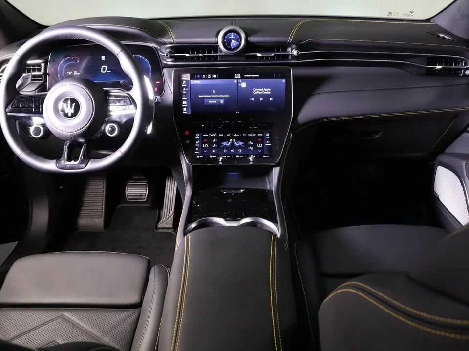 2023 Maserati Grecale - Image 9 of 12