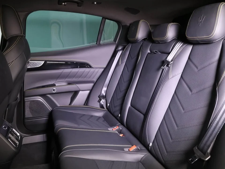 2023 Maserati Grecale - Image 10 of 12