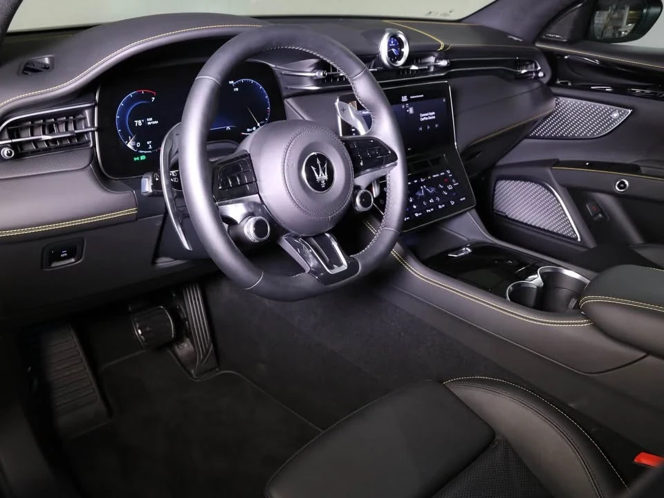 2023 Maserati Grecale - Image 7 of 12