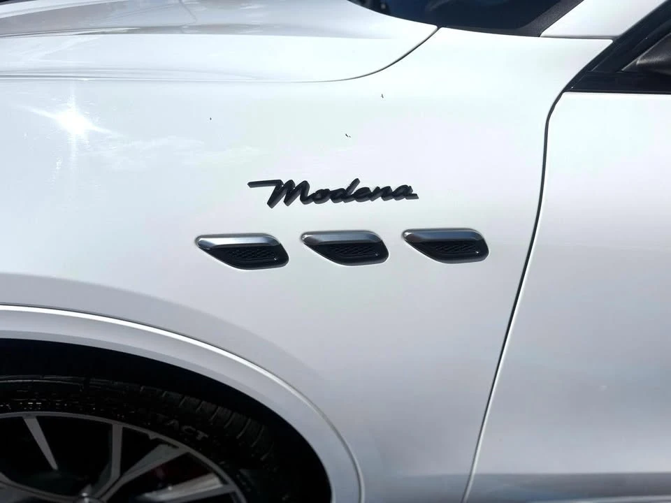 2023 Maserati Grecale - Image 10 of 20