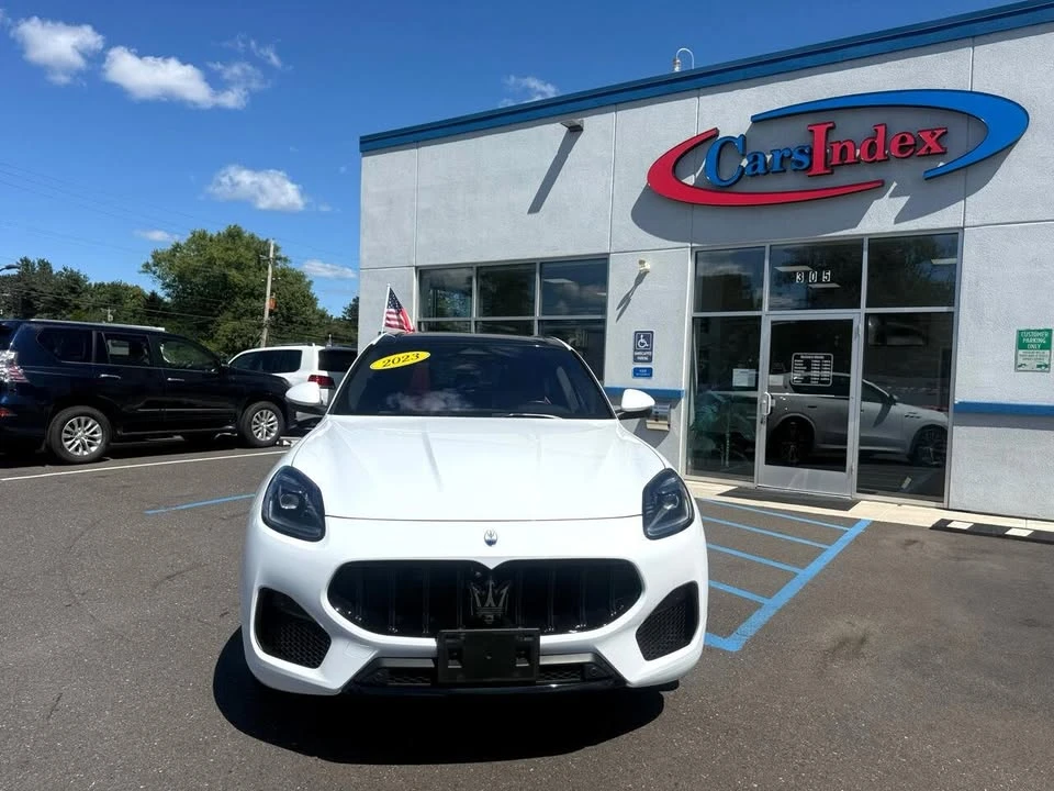 2023 Maserati Grecale - Image 2 of 20