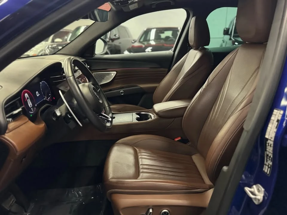 2023 Maserati Grecale - Image 10 of 18
