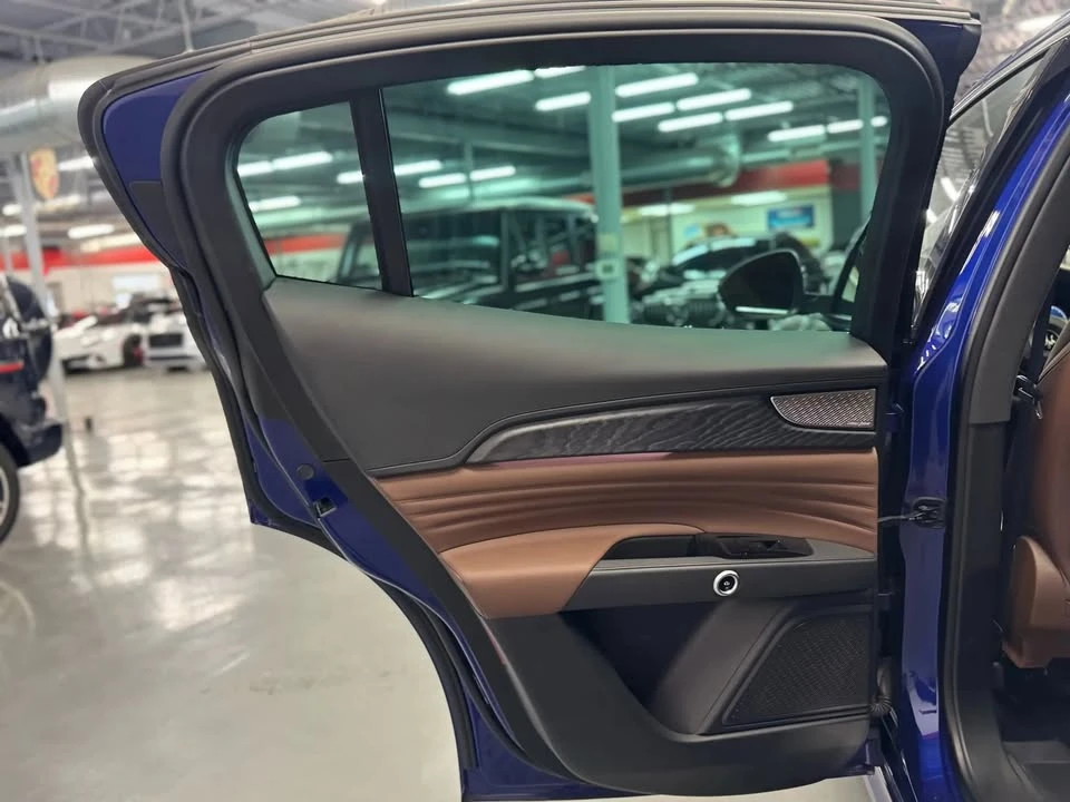 2023 Maserati Grecale - Image 17 of 18