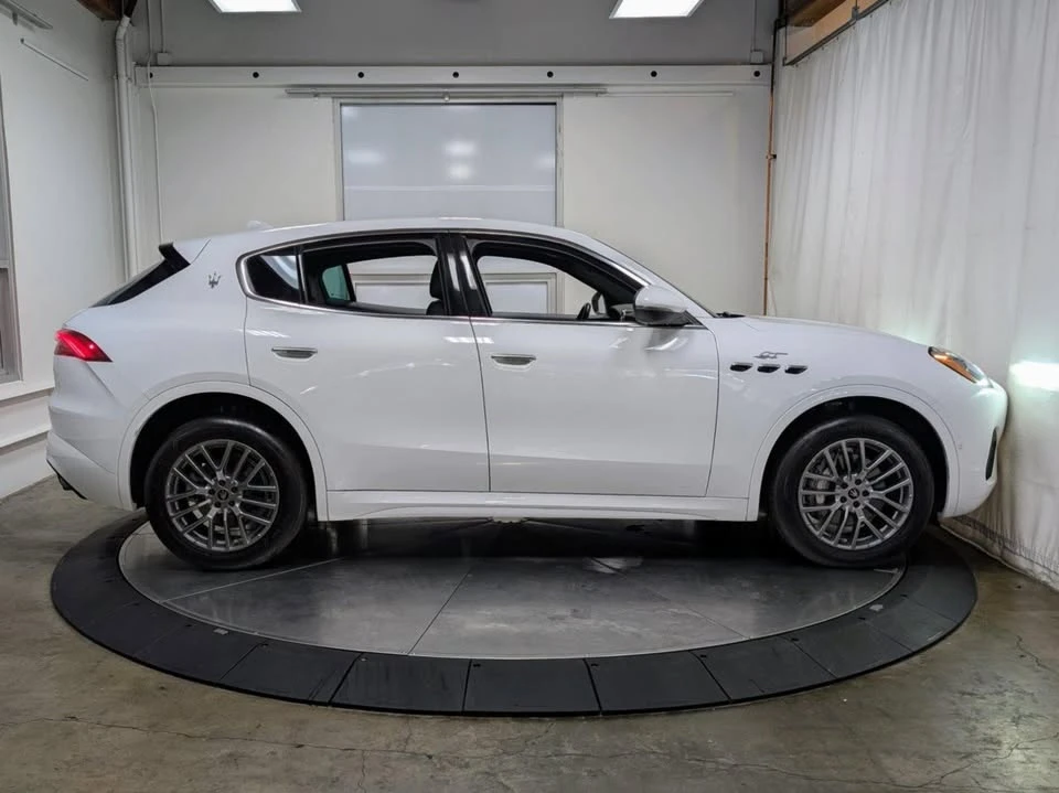 2023 Maserati Grecale - Image 10 of 20