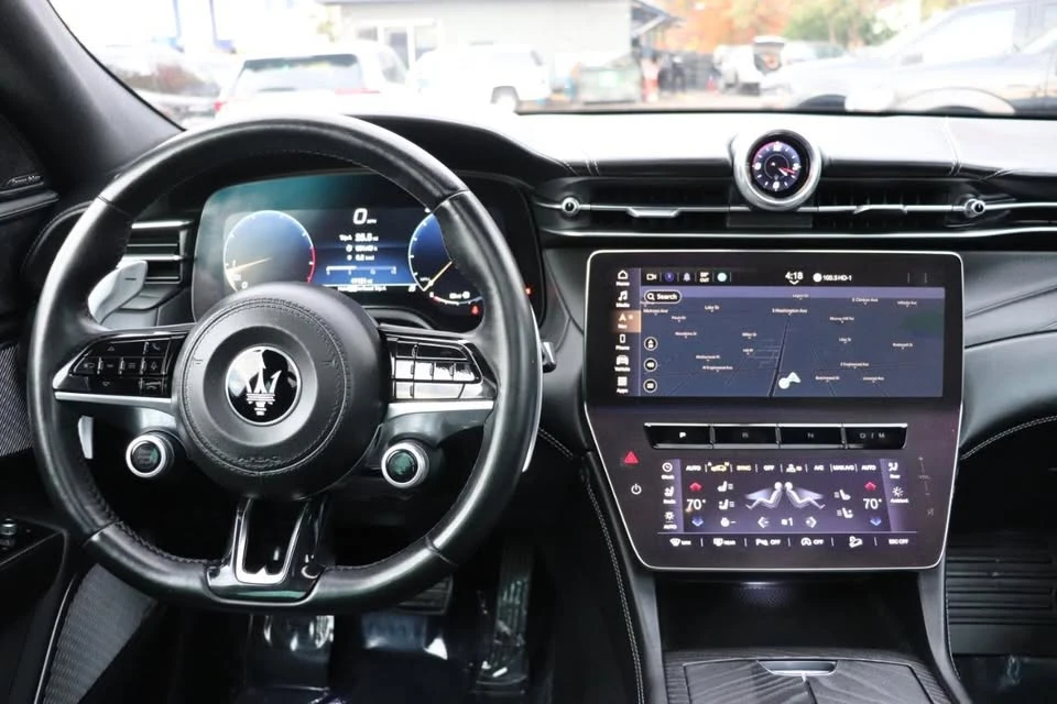 2023 Maserati Grecale - Image 17 of 20