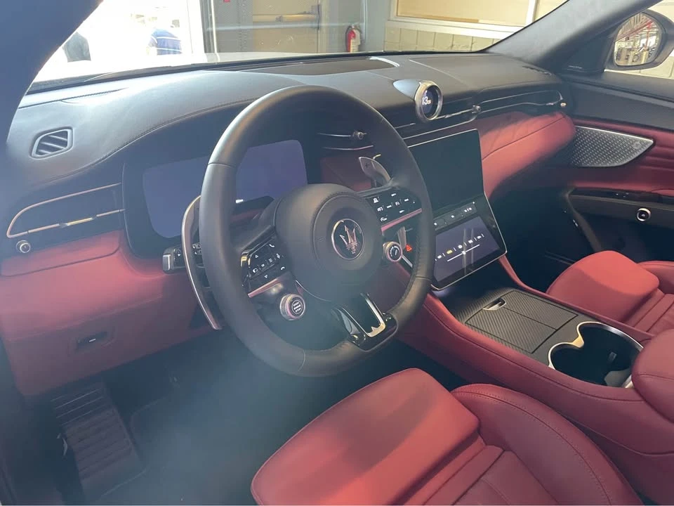 2023 Maserati Grecale - Image 3 of 8