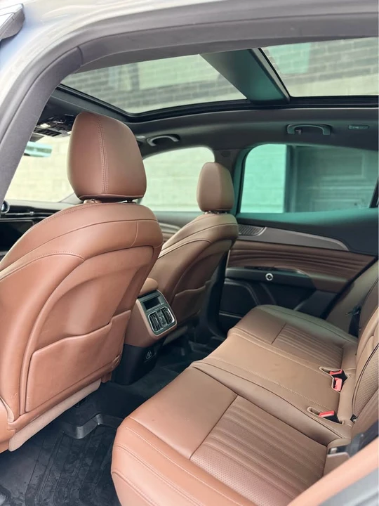 2023 Maserati Grecale - Image 8 of 19