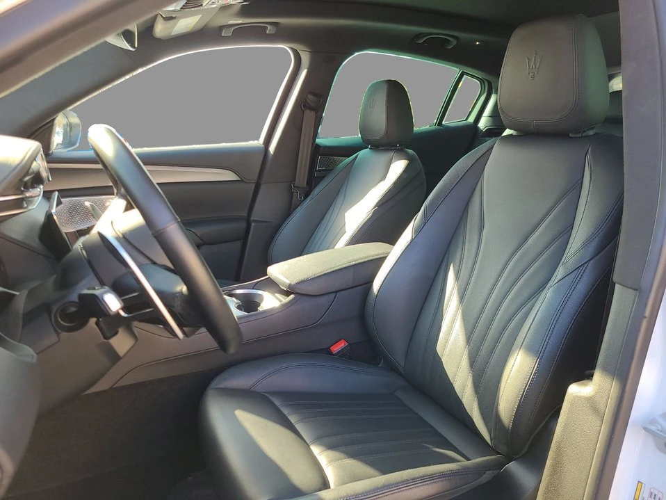 2023 Maserati Grecale - Image 7 of 17