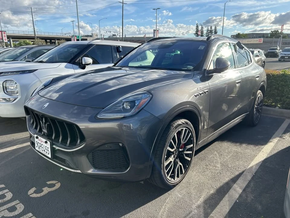 2023 Maserati Grecale - Image 2 of 4