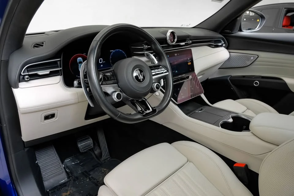 2023 Maserati Grecale - Image 3 of 20