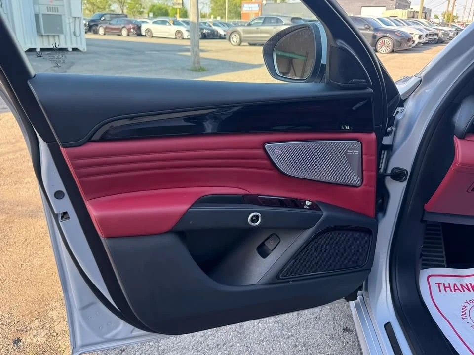 2023 Maserati Grecale - Image 10 of 20