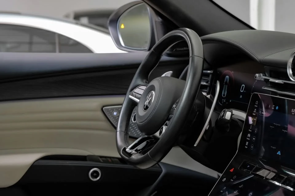 2023 Maserati Grecale - Image 18 of 20