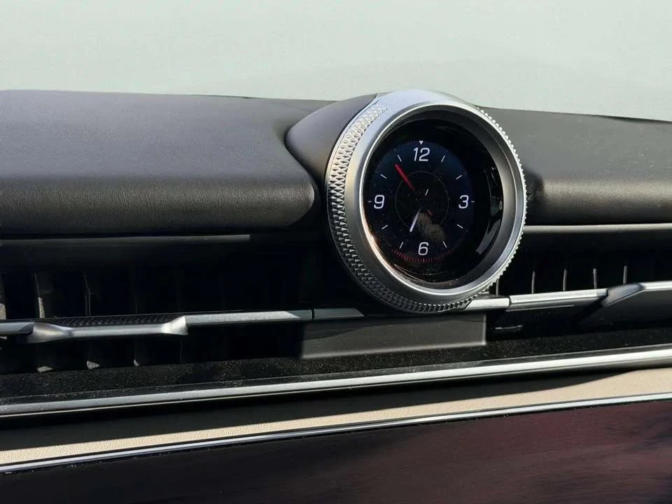 2023 Maserati Grecale - Image 15 of 19