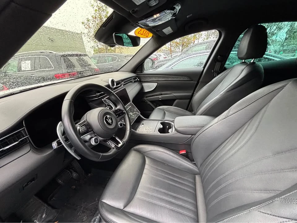2023 Maserati Grecale - Image 3 of 5