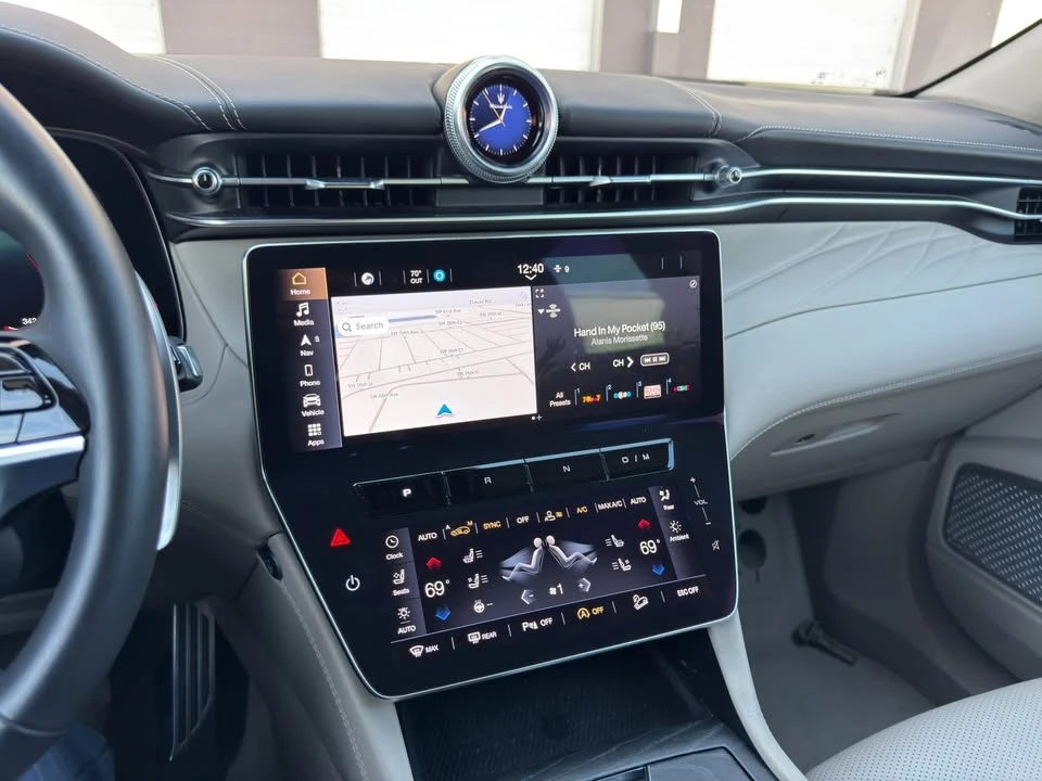 2023 Maserati Grecale - Image 15 of 18