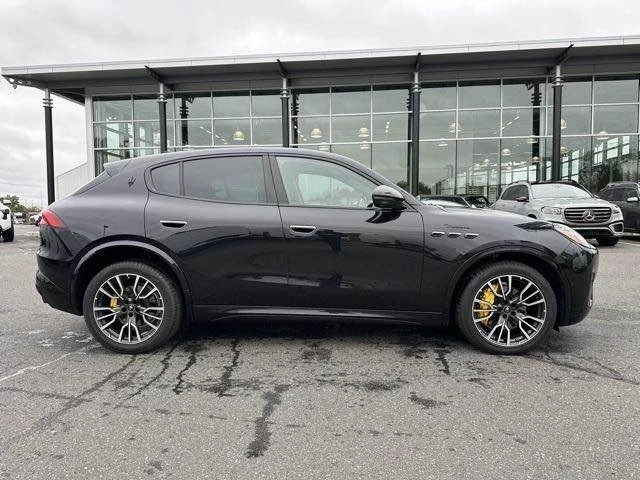 2023 Maserati Grecale - Image 7 of 20