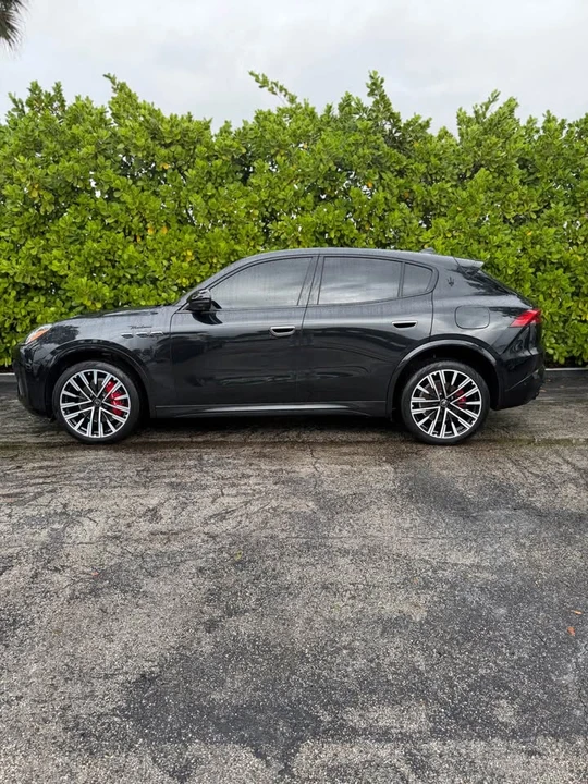 2023 Maserati Grecale - Image 4 of 9