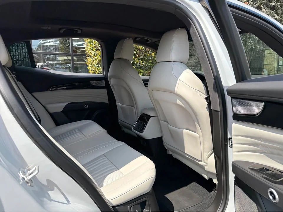 2023 Maserati Grecale - Image 13 of 20