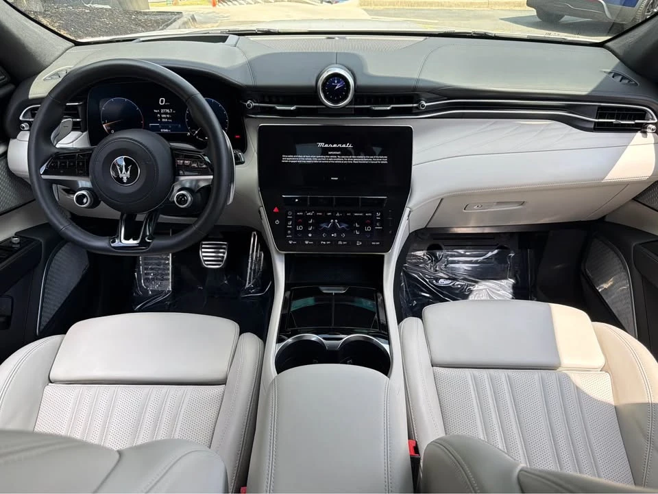 2023 Maserati Grecale - Image 15 of 20