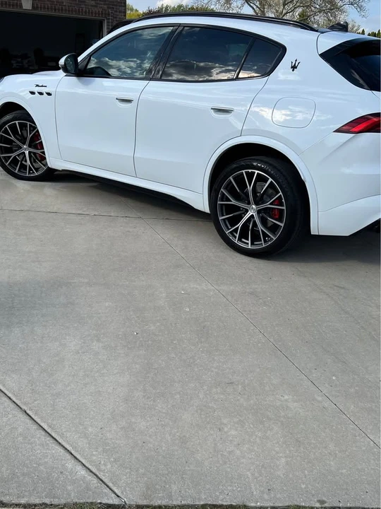 2023 Maserati Grecale - Image 12 of 16