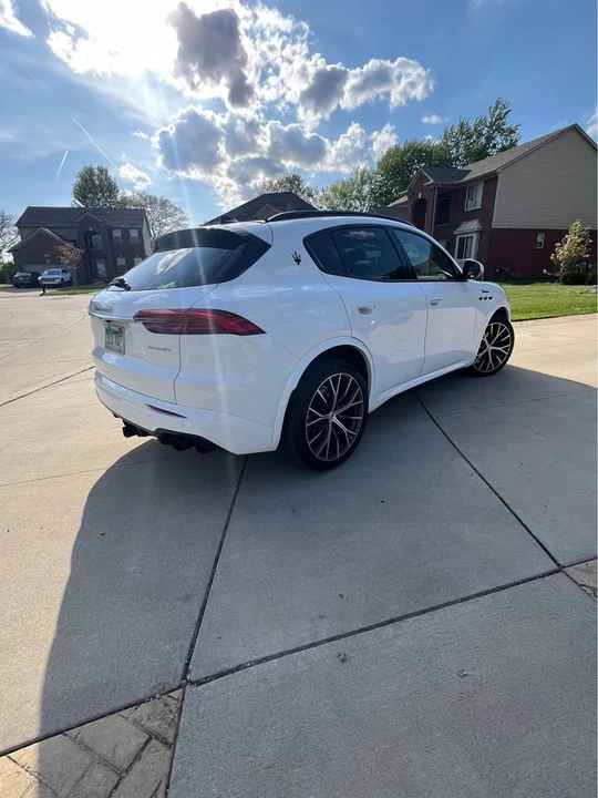 2023 Maserati Grecale - Image 13 of 16