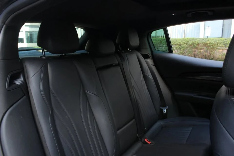 2023 Maserati Grecale - Image 14 of 16