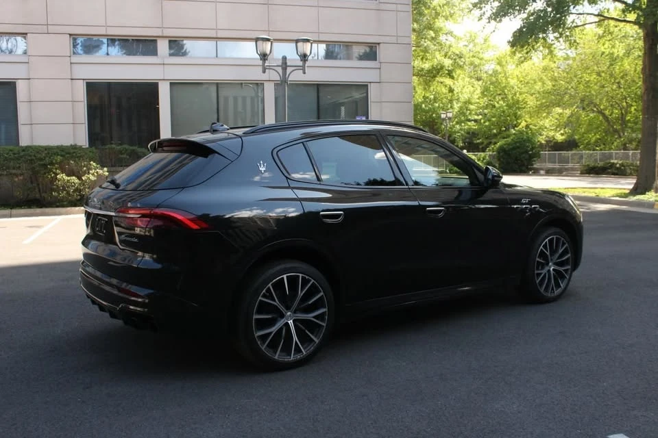 2023 Maserati Grecale - Image 3 of 16