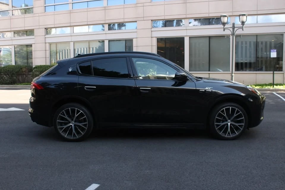 2023 Maserati Grecale - Image 7 of 16