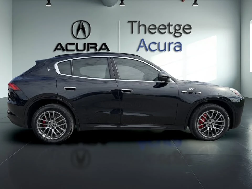 2023 Maserati Grecale - Image 4 of 10