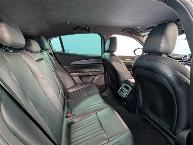 2023 Maserati Grecale - Image 15 of 19