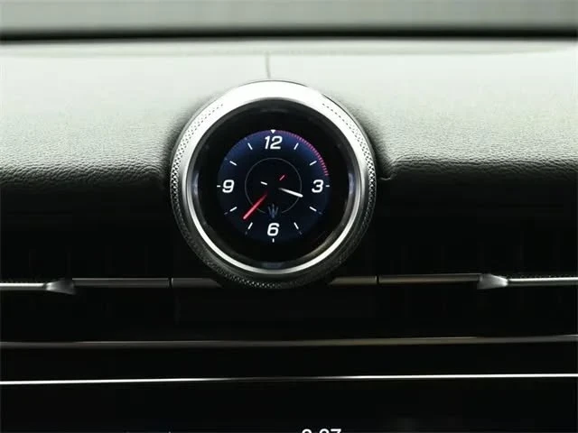 2023 Maserati Grecale - Image 12 of 16