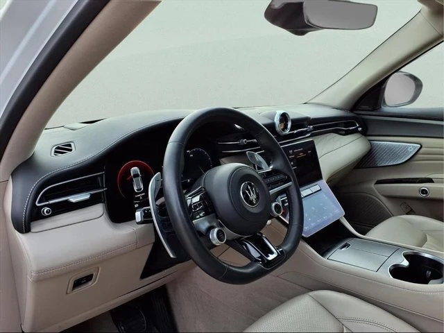 2023 Maserati Grecale - Image 10 of 20