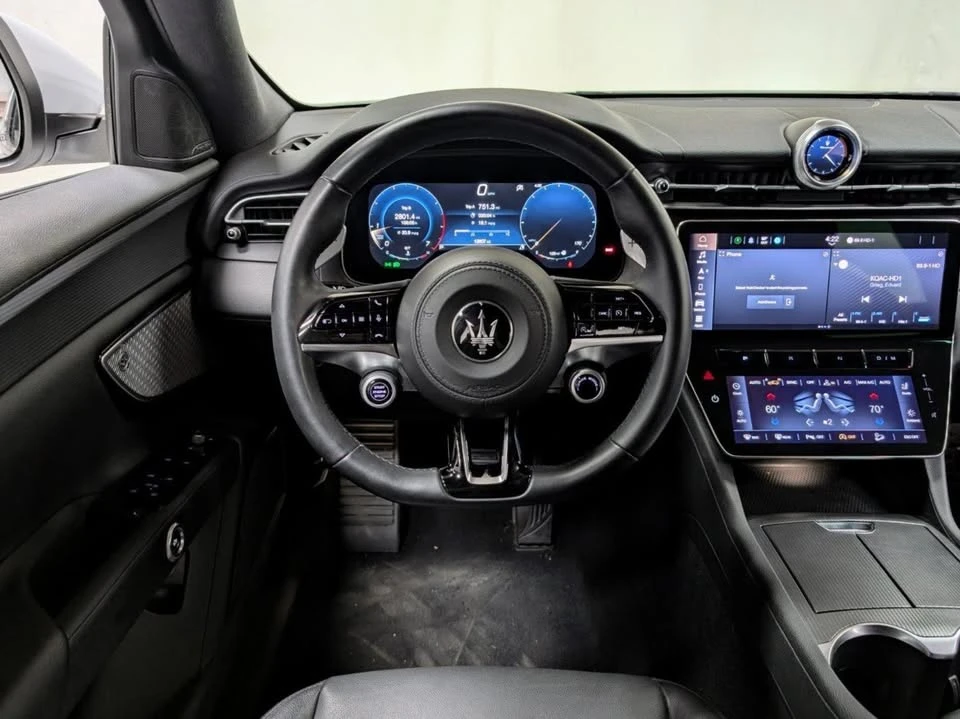 2023 Maserati Grecale - Image 2 of 20