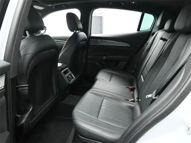 2023 Maserati Grecale - Image 13 of 19