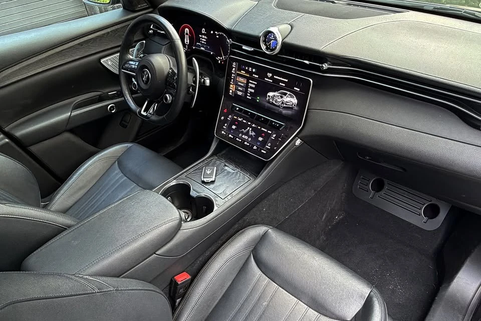 2023 Maserati Grecale - Image 8 of 20
