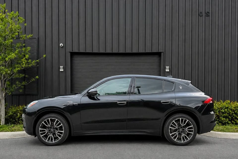 2023 Maserati Grecale - Image 5 of 20