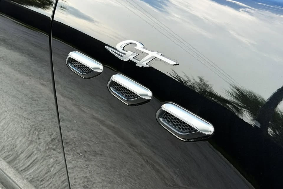 2023 Maserati Grecale - Image 13 of 20