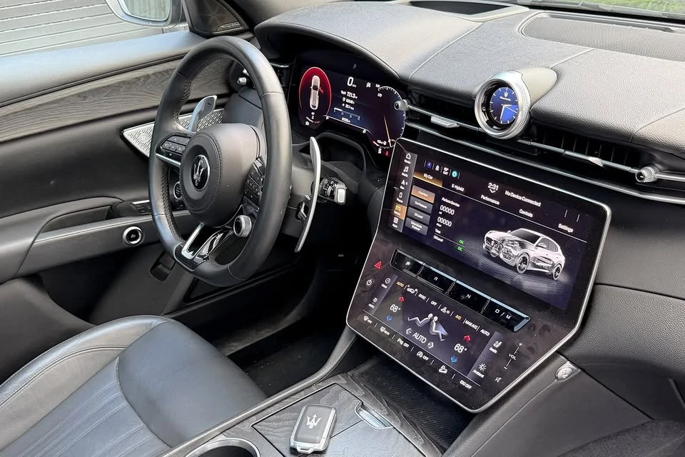 2023 Maserati Grecale - Image 9 of 20