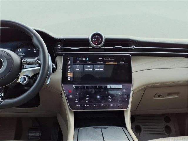 2023 Maserati Grecale - Image 15 of 20