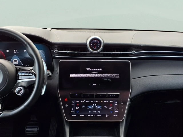 2023 Maserati Grecale - Image 15 of 20