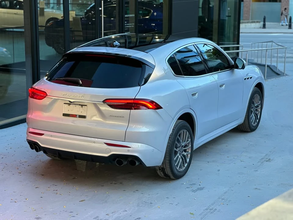 2023 Maserati Grecale - Image 3 of 13