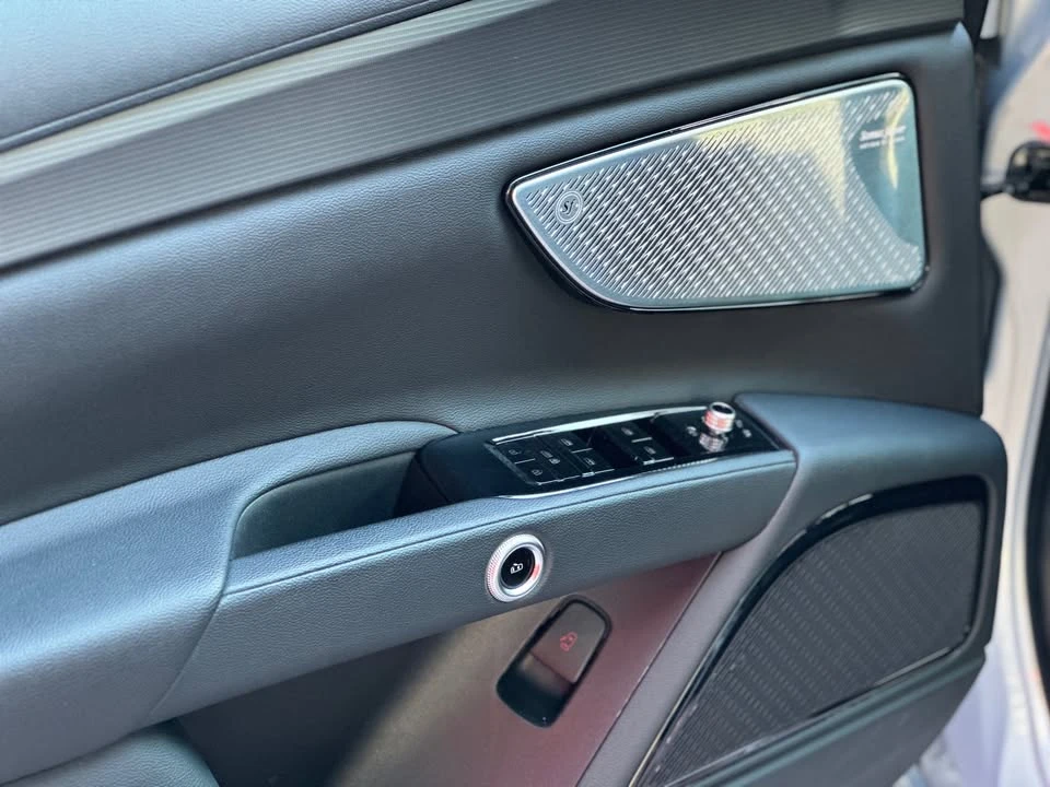 2023 Maserati Grecale - Image 7 of 13