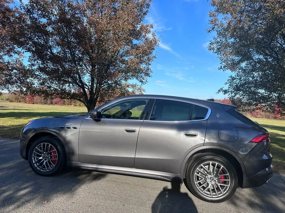 2023 Maserati Grecale - Image 2 of 6