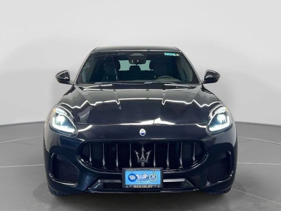 2023 Maserati Grecale - Image 2 of 20