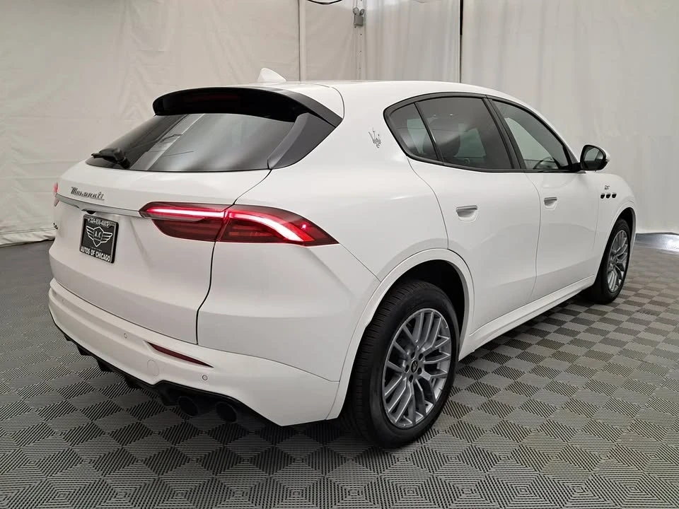 2023 Maserati Grecale - Image 2 of 18